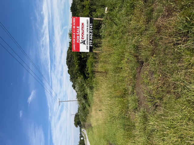 Commercial 4 by 8 real estate sign installation in valparaiso, indiana